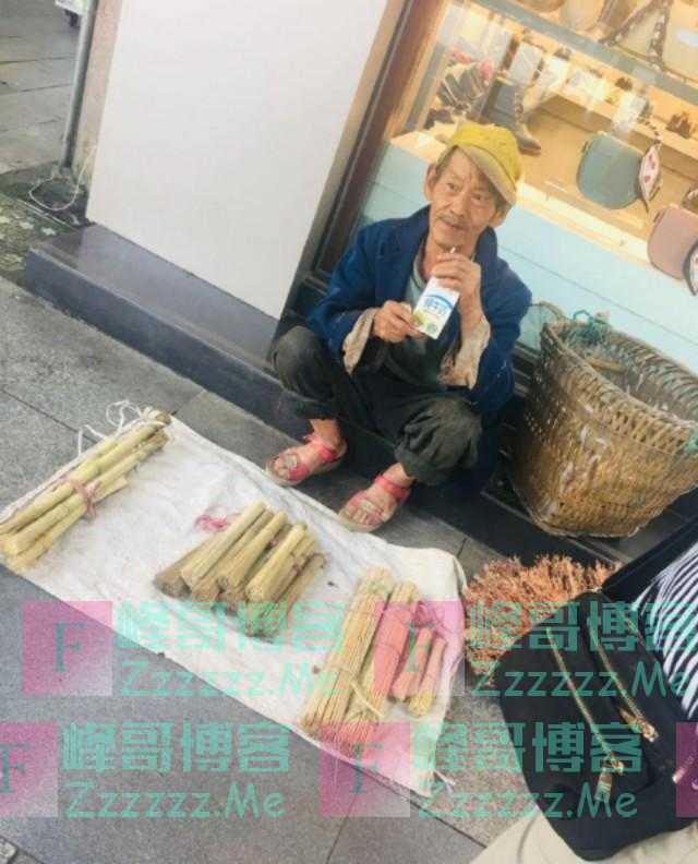 货架上被剩下的热干面：我始终不知道自己哪里做错了？