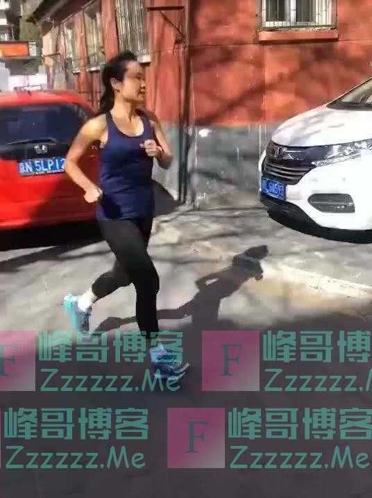 回国躲毒被限期离境，回澳工作被开除，“澳籍跑步女”这次玩大了