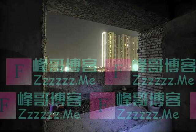住在烂尾楼的他们,熬过了疫情,却熬不过寒冬……