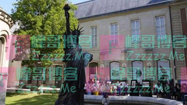 法国将向美国运送第二座自由女神像，不过这次是迷你版