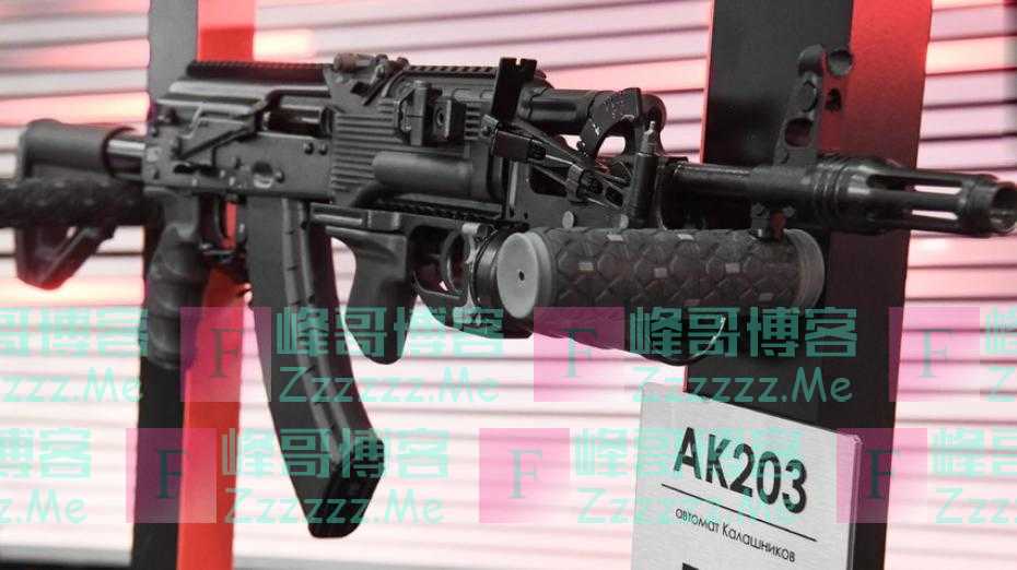 印度陆军紧急进口70000支AK-203突击步枪，半年内交付