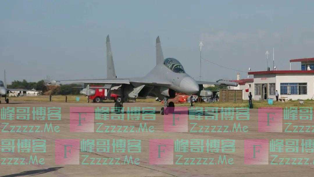 歼-16D已投入实战化训练，可与歼-20联手！
