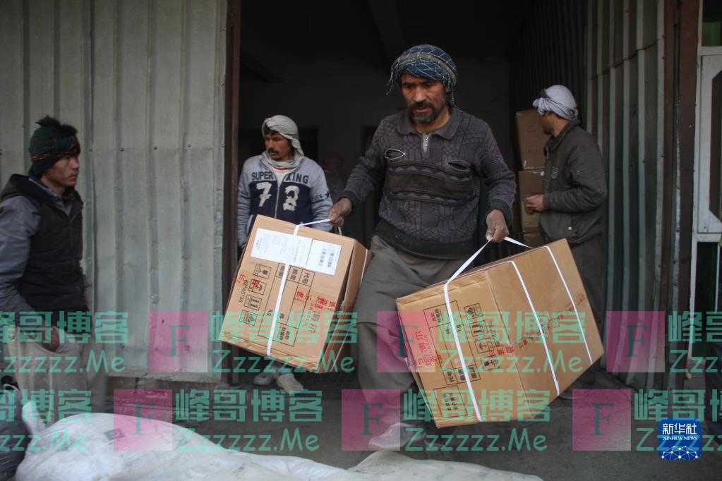 阿富汗难民事务部发放中国援助物资