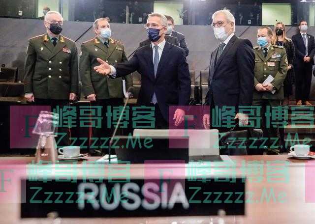 “挡住俄罗斯”“对付中国”……美俄博弈剧本杀中北约到底拿的什么本？