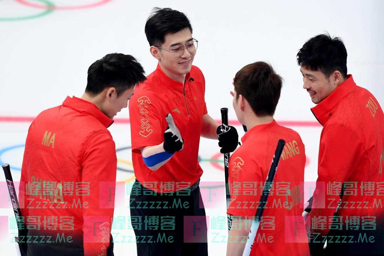 男子冰壶循环赛：中国队末局逆转瑞士队，两连胜收官