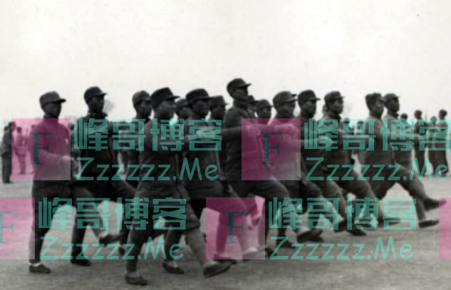 军队为什么要走正步？