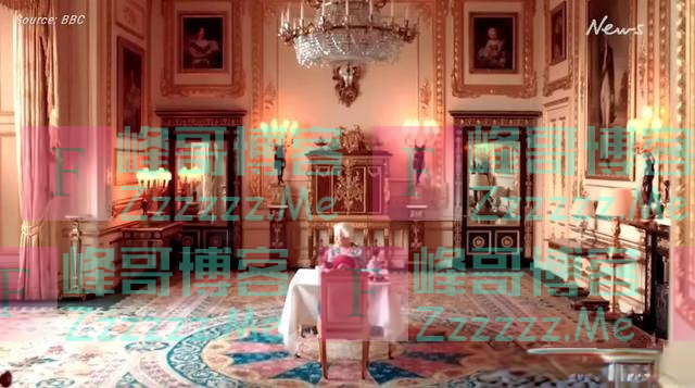 96岁英女王携手帕丁顿熊出演真人动画片，网友：天哪，太可爱了