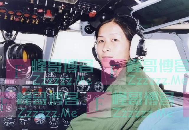 刘洋当年高考695分，老师帮她报志愿当飞行员