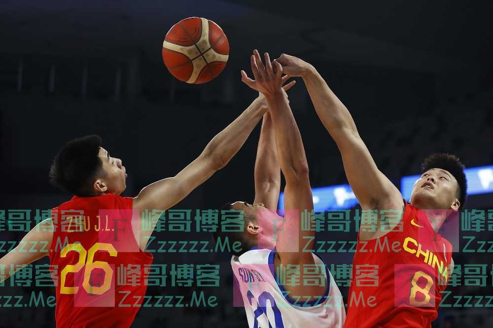 胡明轩26分周琦21分，中国男篮94:58大胜中国台北