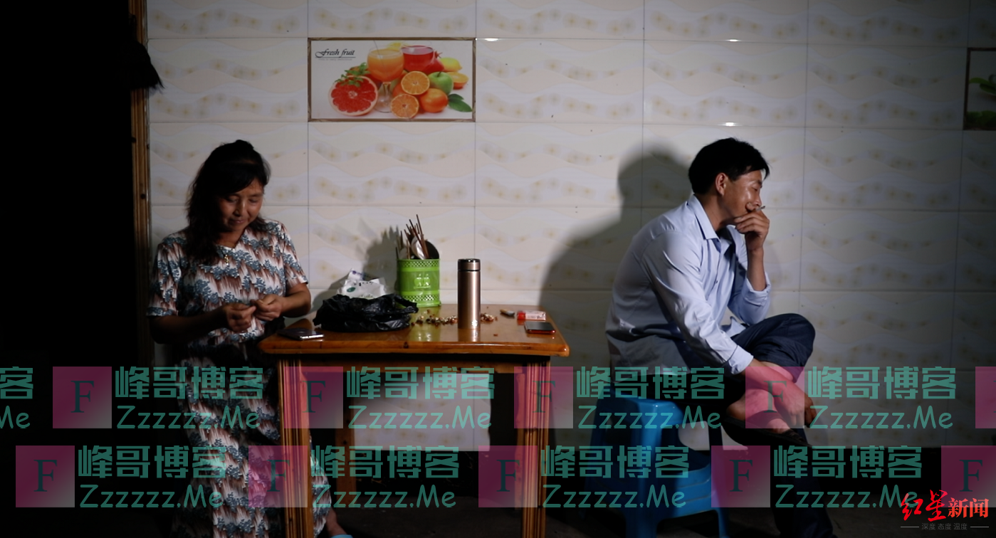 《最后的棒棒》导演新片“难产”：拍摄3年半线上推出至今未定，“熬不住”已解散公司