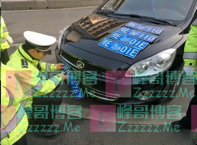 路口偶遇双胞胎车牌，两个车主同时撞车，只为自证清白