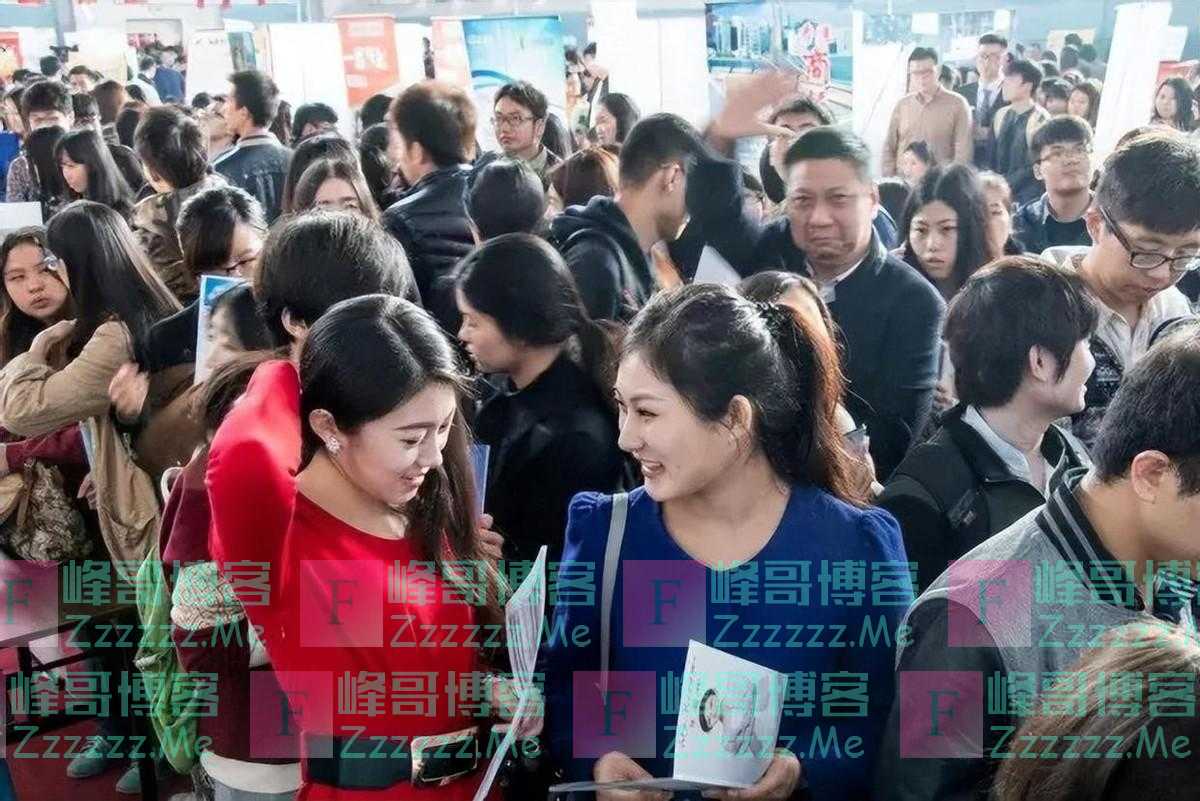 大学生考公务员政审未通过，揭开奶奶的“陈年旧事”，家人很后悔