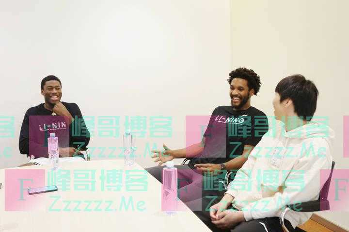 准三双先生数据背后有隐情，秀扣篮开微博就想要吸粉，稠州男篮两外援超逗的