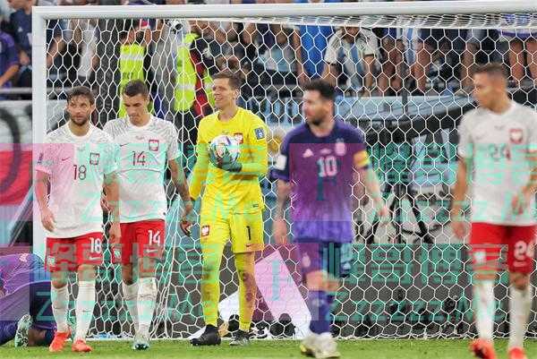 哈亚·快讯｜法国、澳大利亚、阿根廷、波兰挺进世界杯十六强