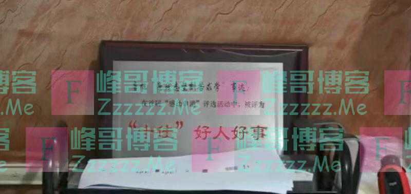 他全身只有一根手指能活动，却设计出这张特殊的“电子地图”