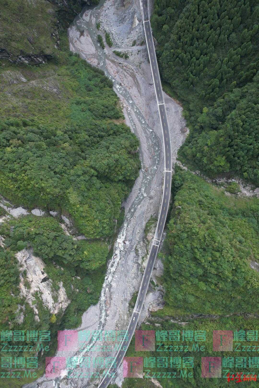 绵茂公路通车背后：56公里穿越龙门山天险，难度大！筑路13年常遇塌方泥石流