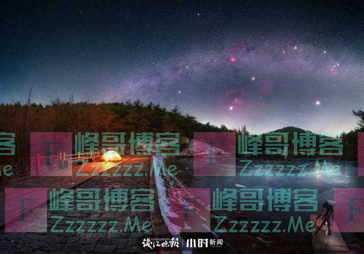 穿越五万年的相遇，绿色彗星逼近地球，这群追星少年拍下绝美照片