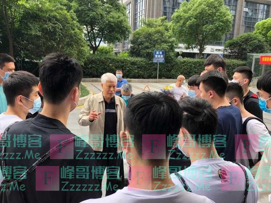 灯塔照亮前路！辽宁男篮浙江男篮，他们都是蒋兴权的弟子