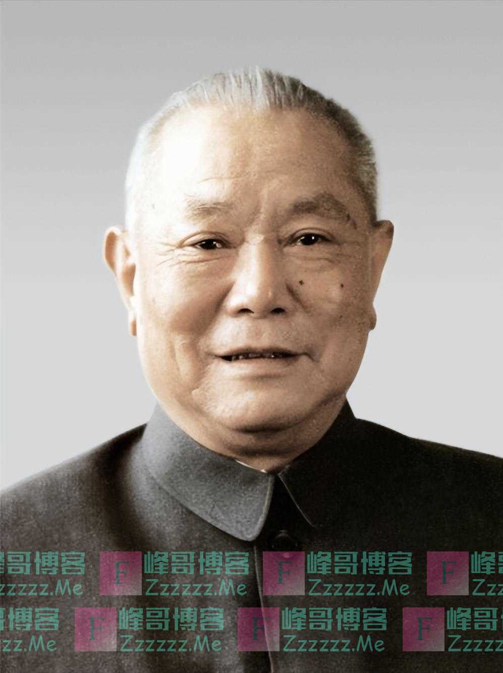 新中国第三任主席，墓碑上却没名字，先后出任4个正国级干部！
