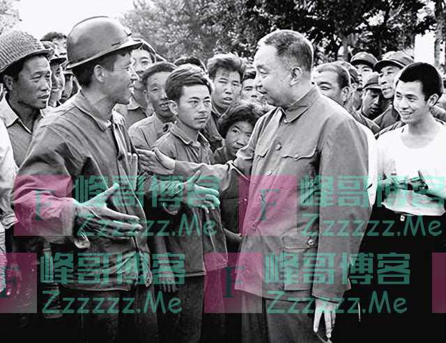 1981年，华国锋突然辞职，中央7位领导跟着隐退，究竟发生了什么