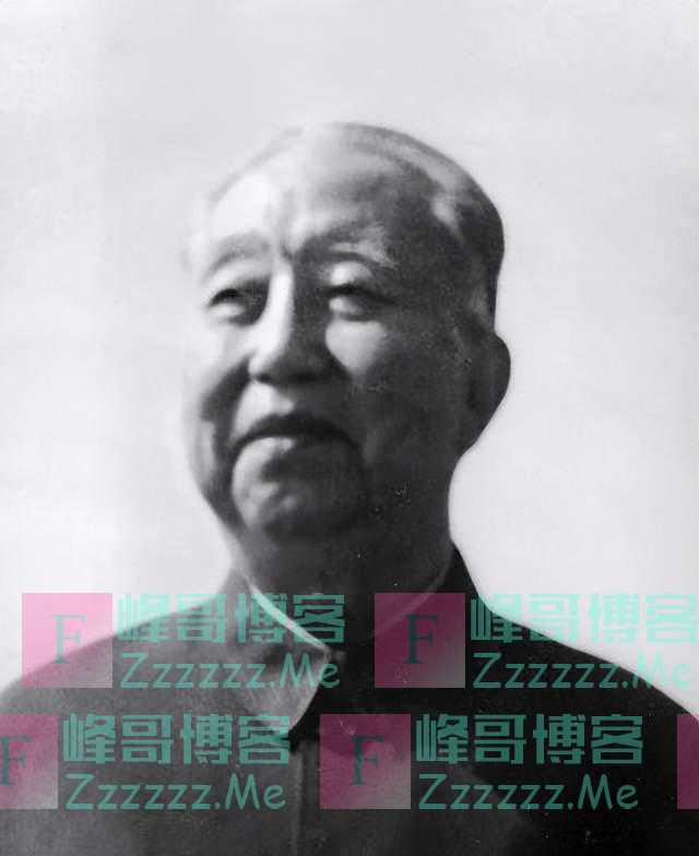 1981年，华国锋突然辞职，中央7位领导跟着隐退，究竟发生了什么