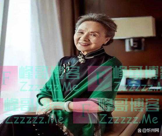 老了后的“整容美女”与“自然美女”差别多大？用对比来揭示差异