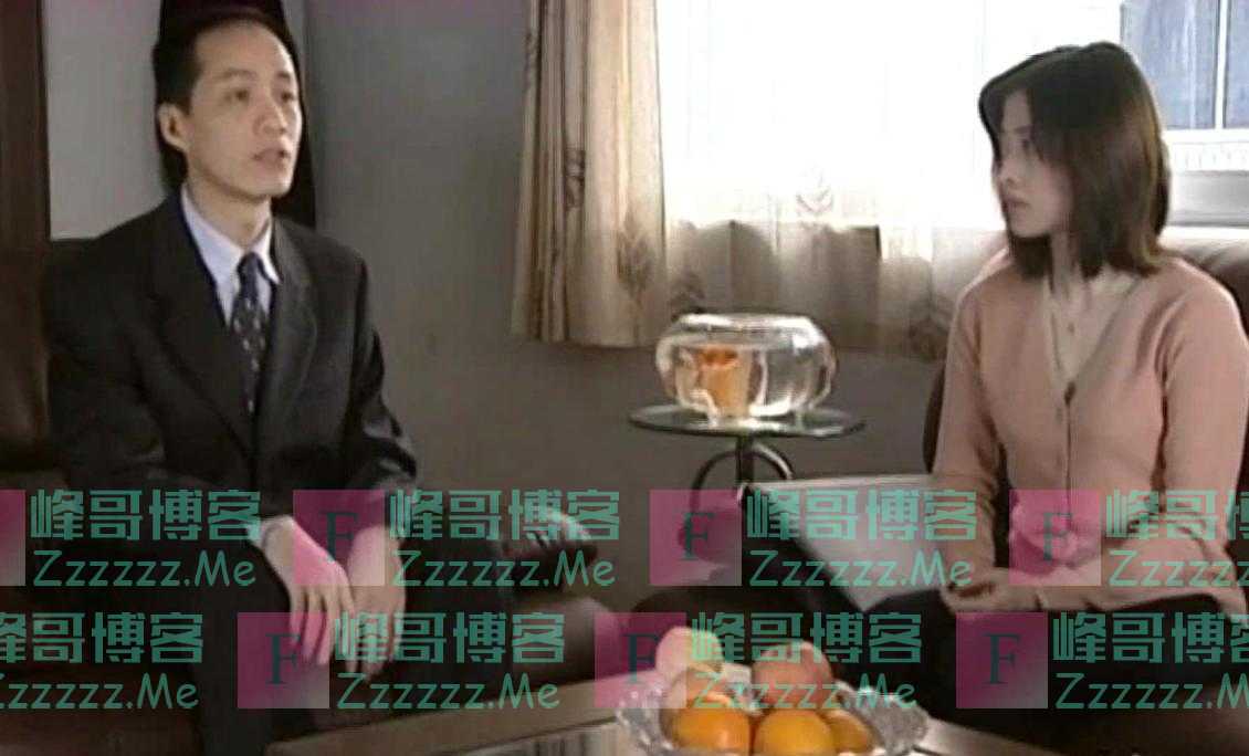 新娘被前男友叫走5分钟，回来后婚礼散场，司仪：你麦克风没关