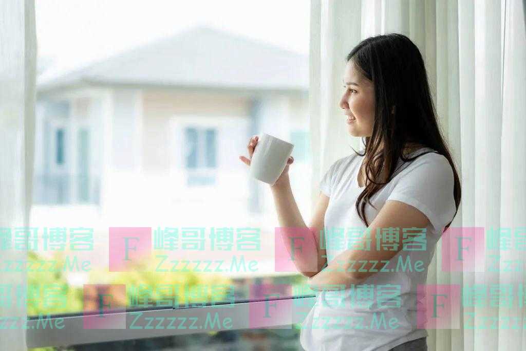 晨起喝杯白开水，是“招湿气”还是“防中风”？真相让人意外，别当是小事就忽略了