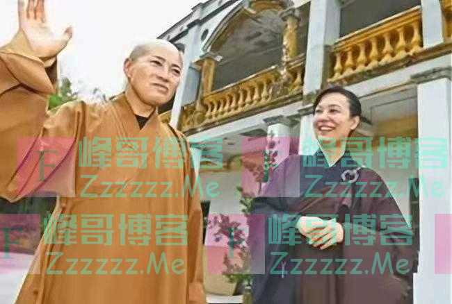 “黑丝尼姑”释智定，白天在庙里当尼姑，晚上豪华别墅开派对