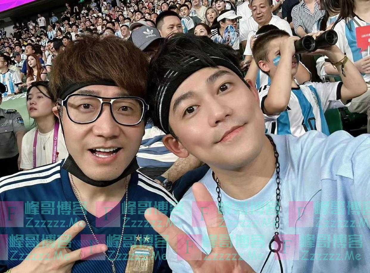 陈妍希带娃看梅西比赛，6岁儿子被路人曝光高清照，比陈晓更帅