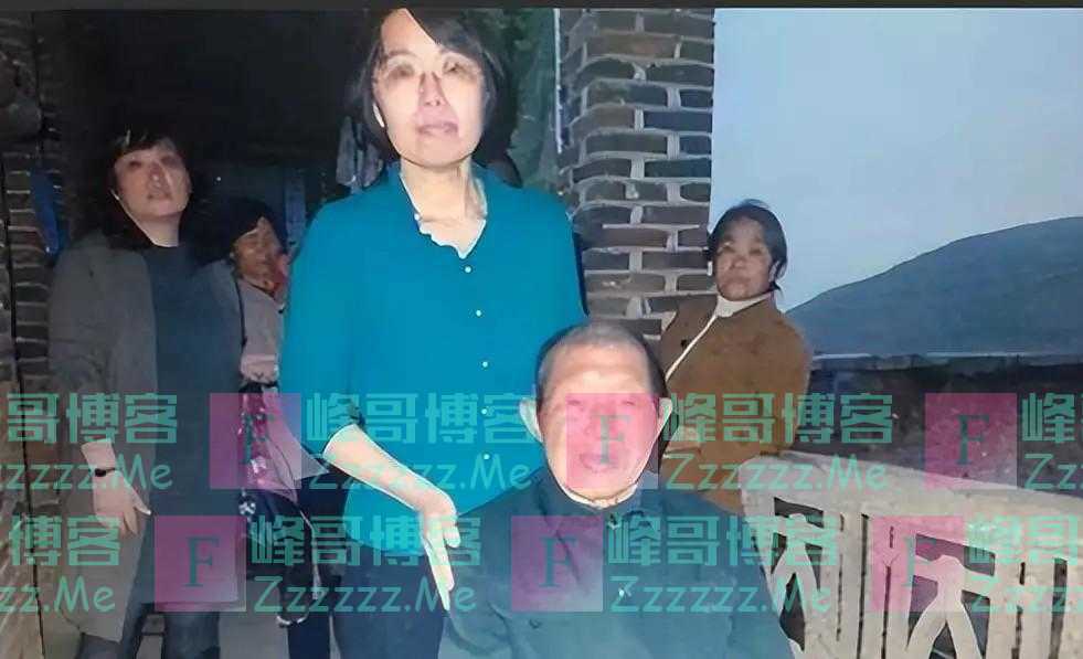 台湾美女替父回大陆寻亲，在老家见到88岁父亲部下，坚持守诺60年