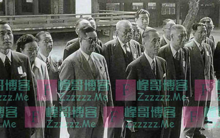 他为国民党卖命二十年，1951年临行前却大喊：我是周总理的情报员