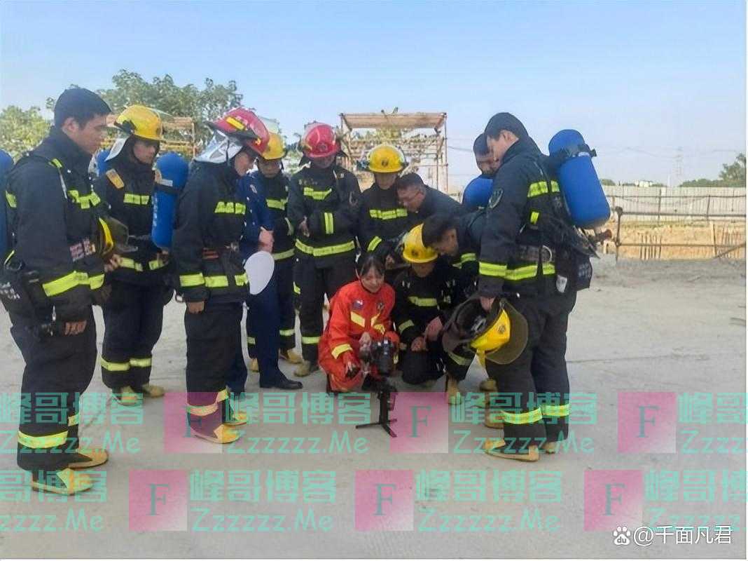 我央视美女导演，35岁辞职摆地摊卖玩具，最多一天挣5000，不后悔