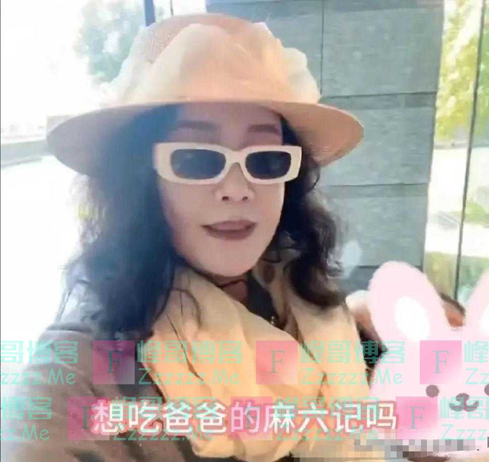 汪小菲带儿女日本旅游，时隔四年未见孙儿，全程直播卖货被骂惨