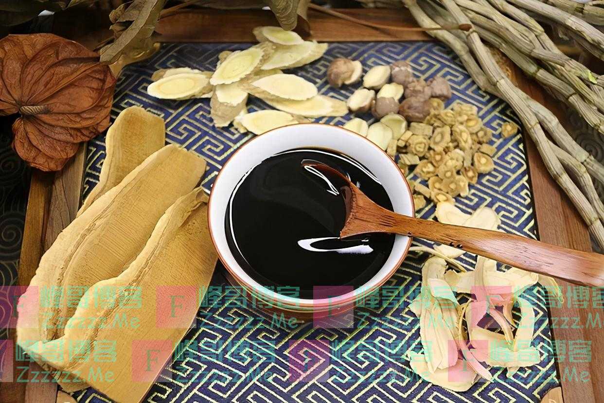 请停止喝这4种中药，被医生列入了伤肝“名单”？看看有你吃的吗