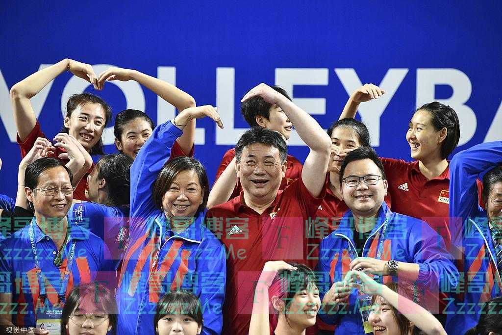 观点｜无惧失利，“亮剑”精神深深扎根中国女排