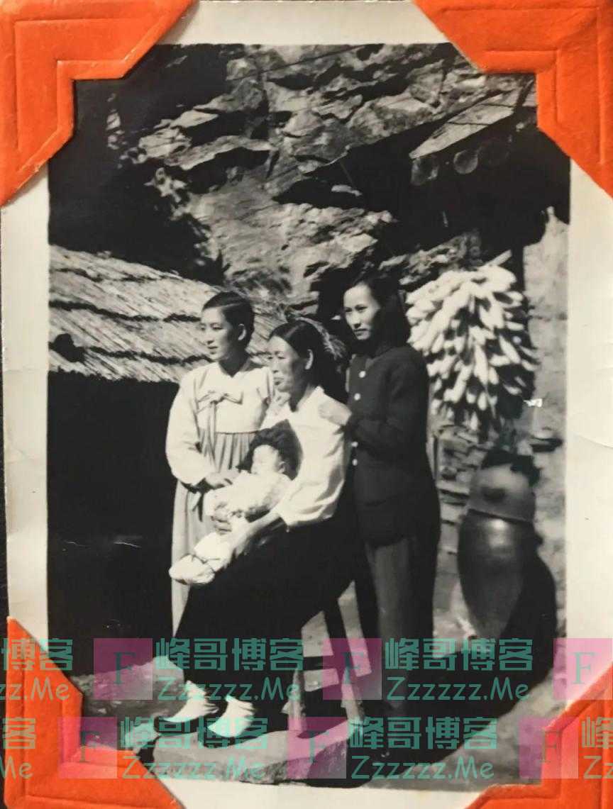 70年前，有个小男孩来过人间！没有留下姓名，只遗落一双胶鞋