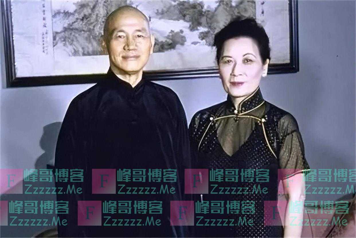 蒋介石炸黄河亲眼看见三条蛟龙？宋美龄日记令真相大白