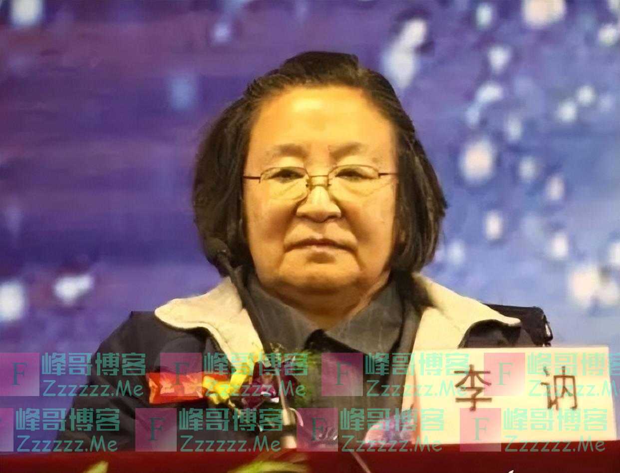 李讷晚年相貌越来越像毛主席，买车时厂长执意不收钱，她怎么办？