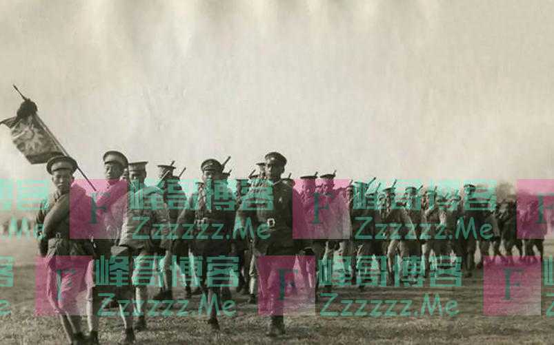 他是粟裕的老排长，1955年对军衔不满，罗荣桓：先不要给他授衔
