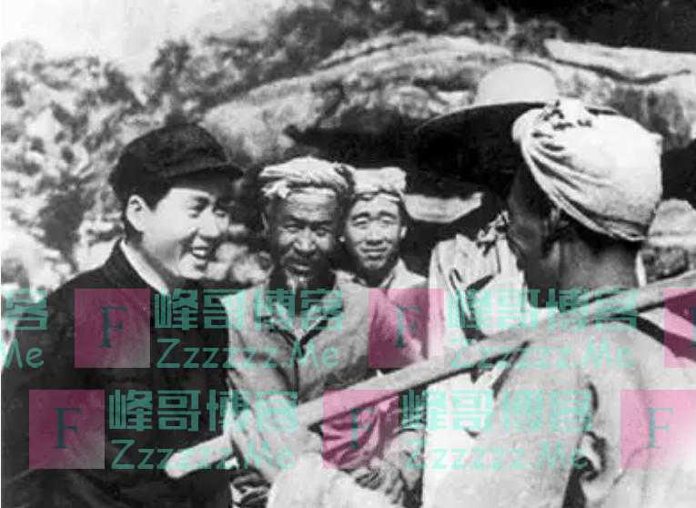 他是粟裕的老排长，1955年对军衔不满，罗荣桓：先不要给他授衔