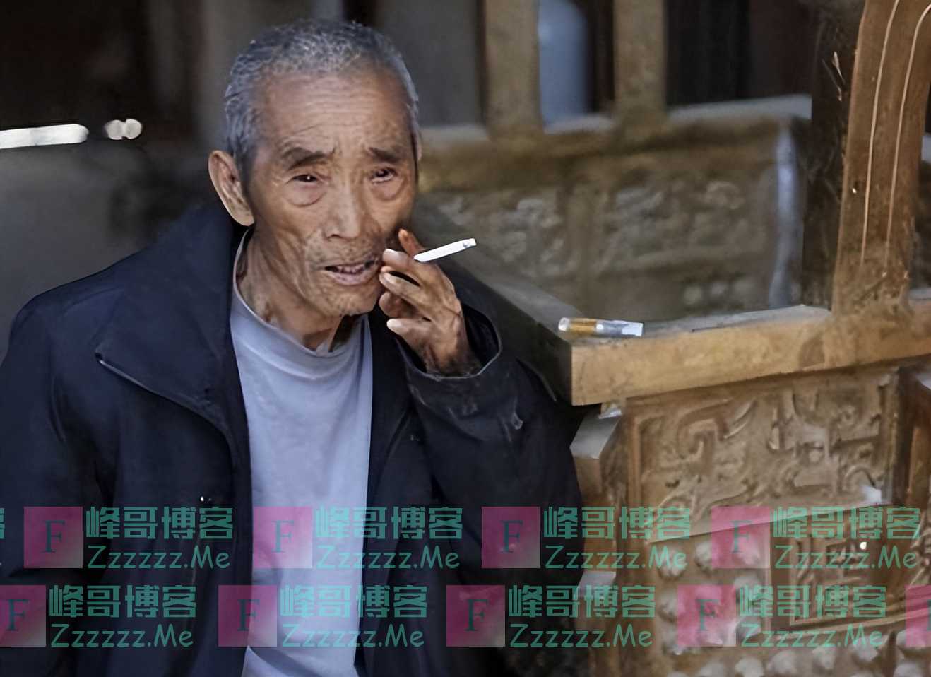 河南老汉带全村人“造假”，一年净赚1.6亿，警察：合理，不犯法