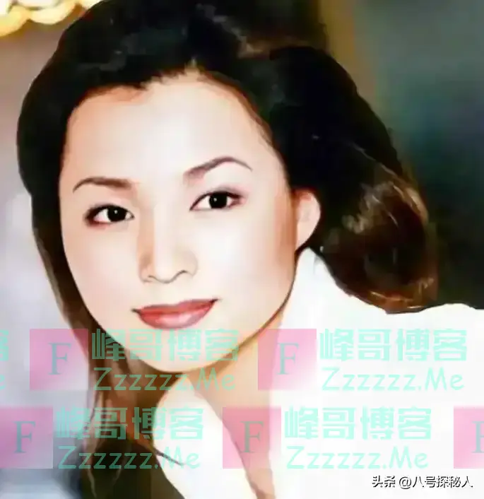 从“央视一姐”到慢慢没落,50岁的董卿走上了一条“不归路”