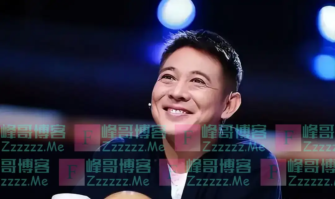 李连杰晒妻子近照,61岁利智衰老似奶奶,62岁黄秋燕依然风采不减