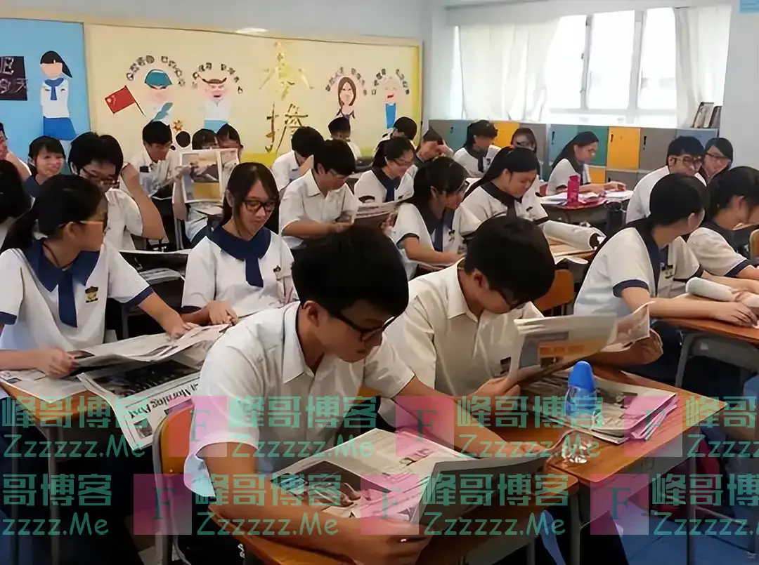 提前15分钟交卷,公然嘲讽高考题目太垃圾的林欢,最终考了多少分