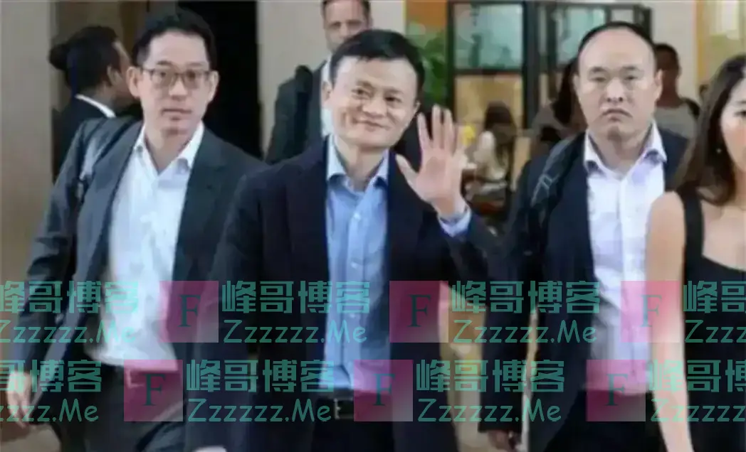 马云在国外低调现身,独自逛伦敦菜市场,落寞衰老,不见往日风采