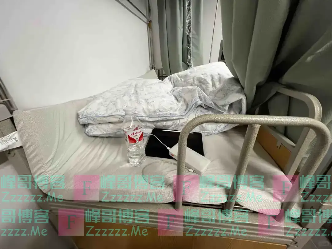 “18cm,这谁受得了啊”,大学女生晒出宿舍床,隔着屏幕感到绝望