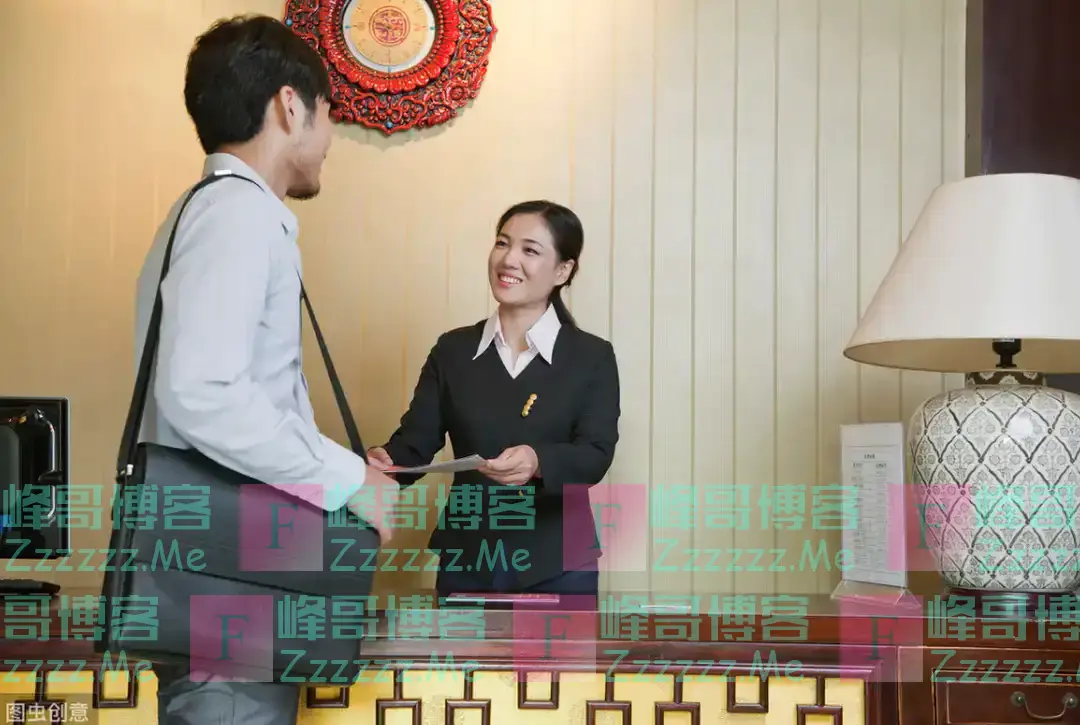 为何现在很少酒店查房了,难道不怕顾客“乱来”吗?前台说出实话