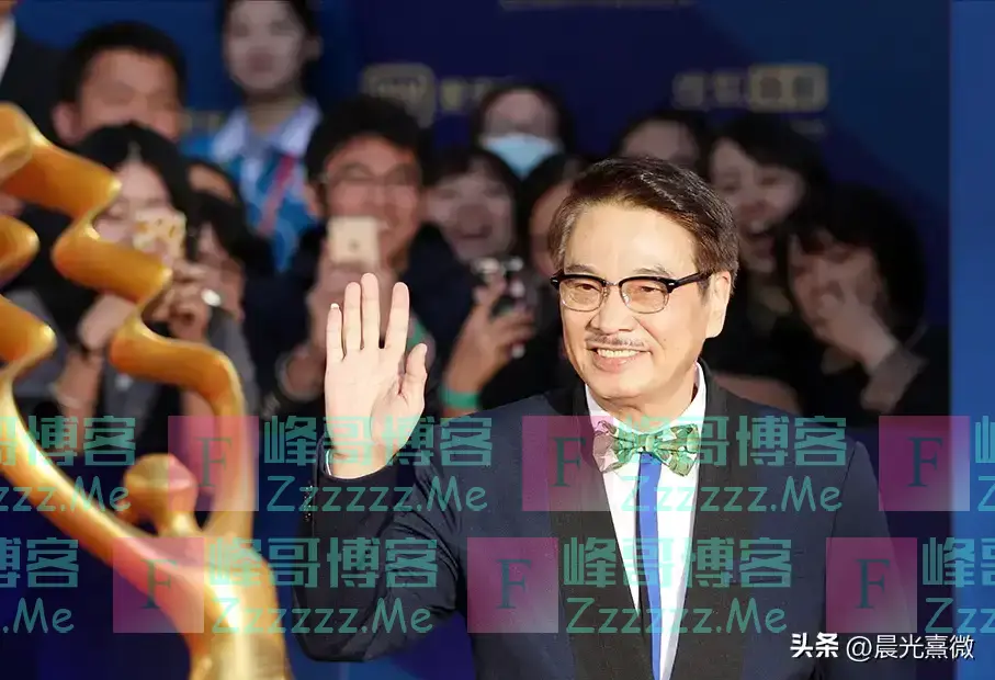 有一种“报应”叫周润发,中风住院无人照料,终于沦落到这个下场
