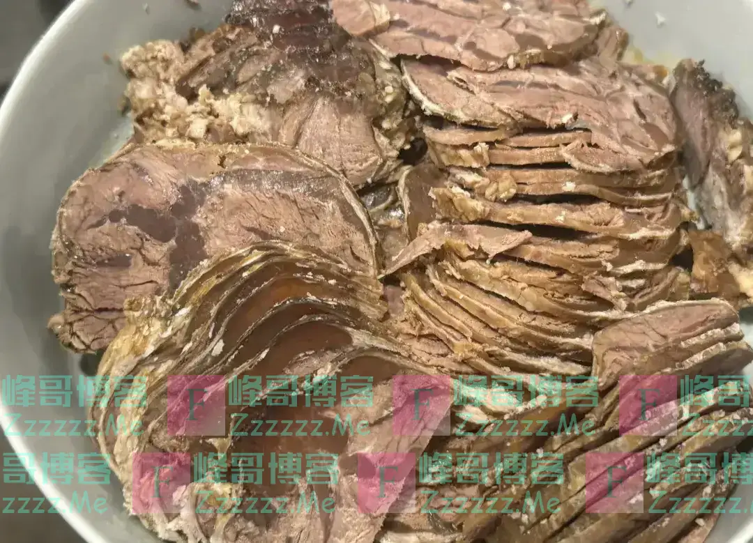牛肉嚼不烂?2斤肉放1克它,牛肉软烂鲜嫩不塞牙,越嚼越香!